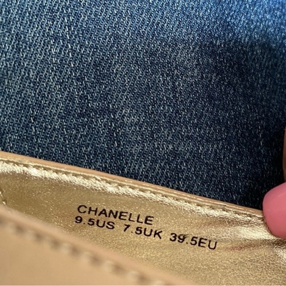 Signature Sole By Shoe Dazzle, Beige Chanelle Stillettos With Pink Soles - Picture 6 of 6